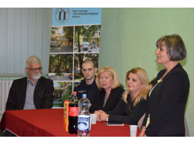 Održana tribina posvećena borbi protiv nasilja nad ženama
